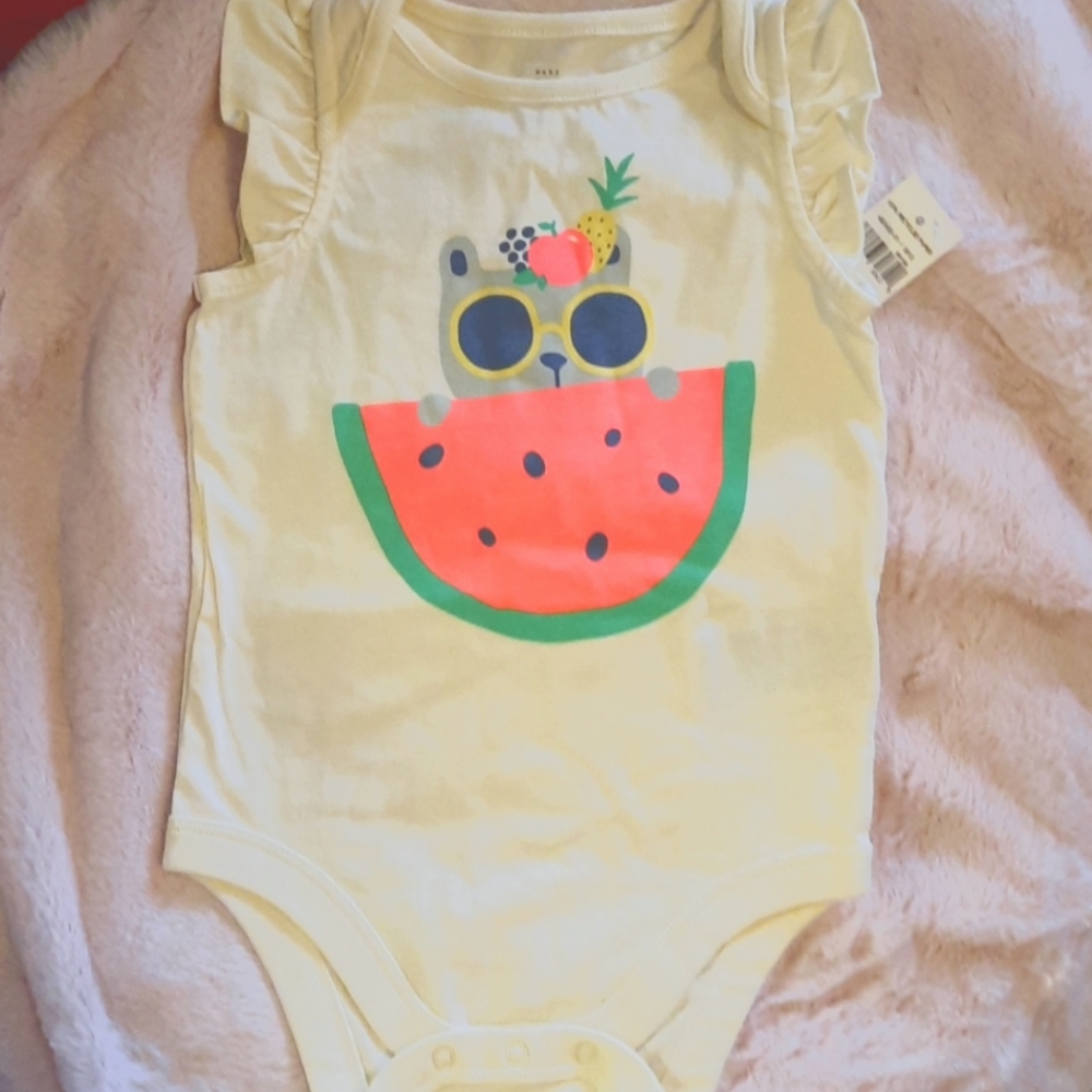 Baby gap girls one piece 6-12 months.